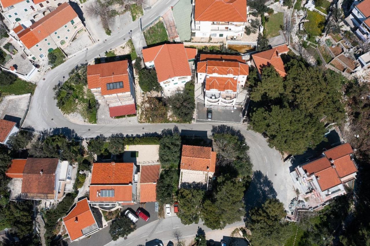Apartments Luka Toni Krvavica Esterno foto